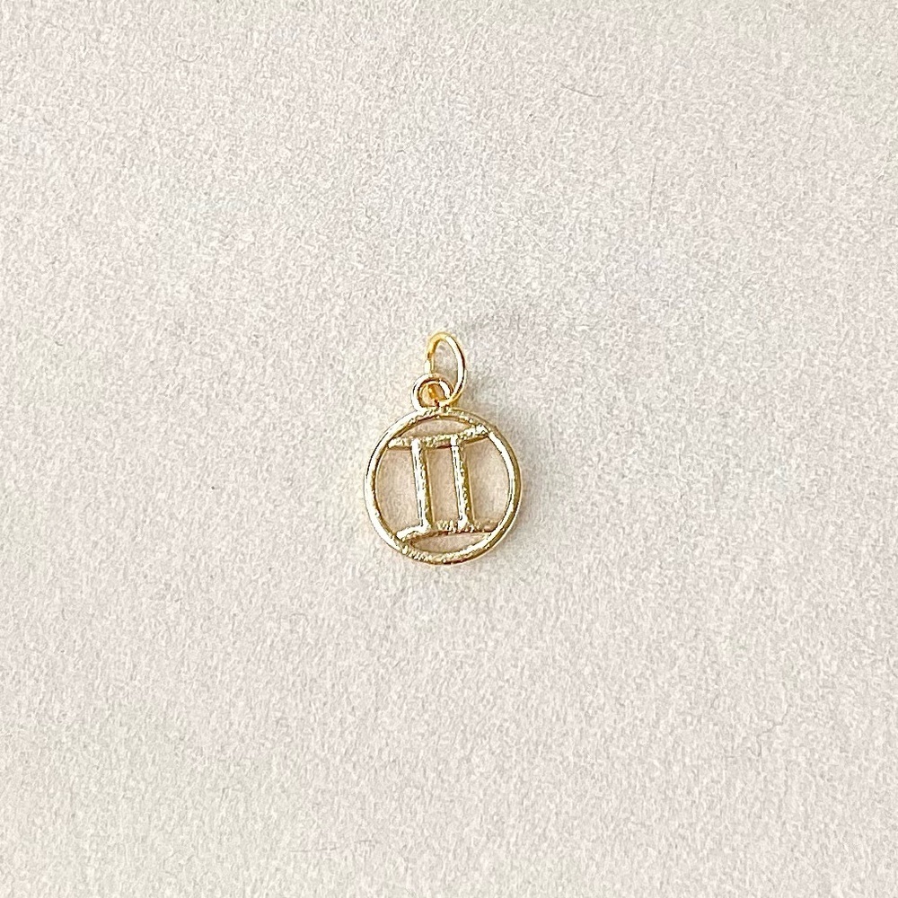 Golden Gemini Zodiac Charm | Celestial Twin Symbol Coin Pendant